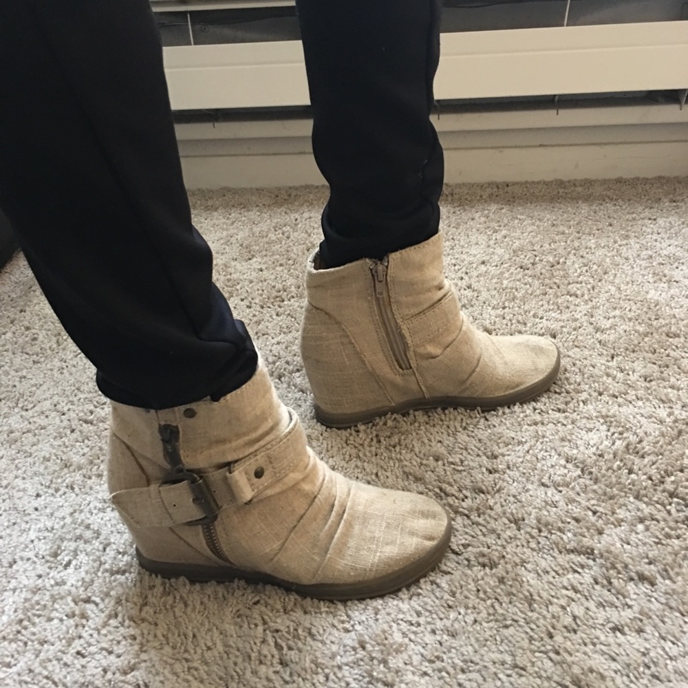 Wedge booties
